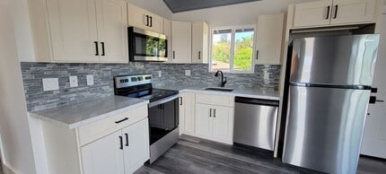 Building Photo - 383 Kinaole Cir