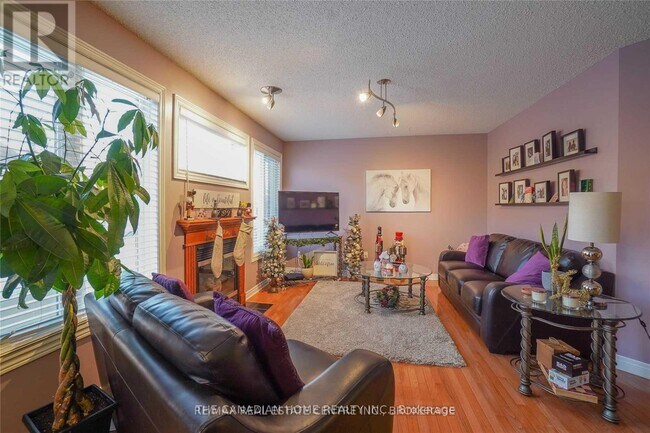 Photo du bâtiment - 2089 Meadowgate Blvd