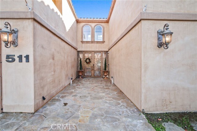 Foto del edificio - 511 Cliff Dr