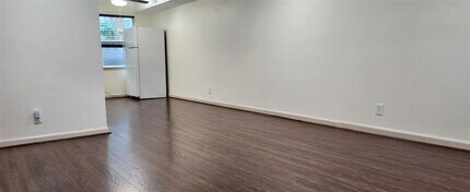 Building Photo - 1433 Cedar Post Ln