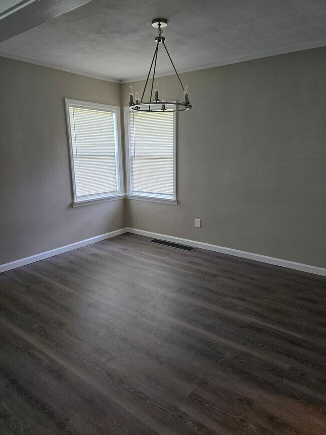 Foto del edificio - 641 N 38th St