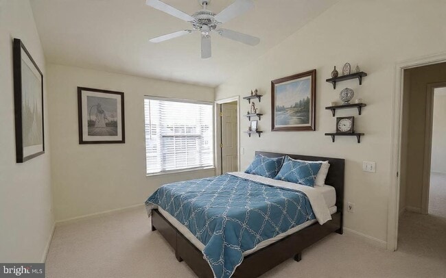 Building Photo - 45460 Conductor Terrace