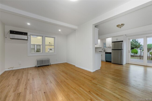 Foto del edificio - 2984 Dorlon Pl