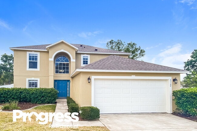Building Photo - 5342 Woodridge Ln