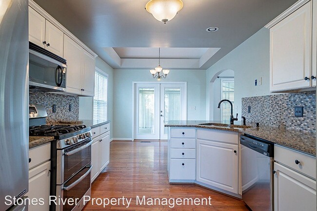 Foto del edificio - 3 br, 2.5 bath House - 702 Cason Lane