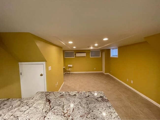 Foto del edificio - 1624 Fort Davis St SE