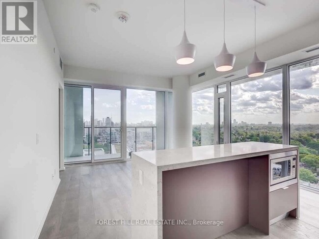 Photo du bâtiment - 5 Soudan Ave