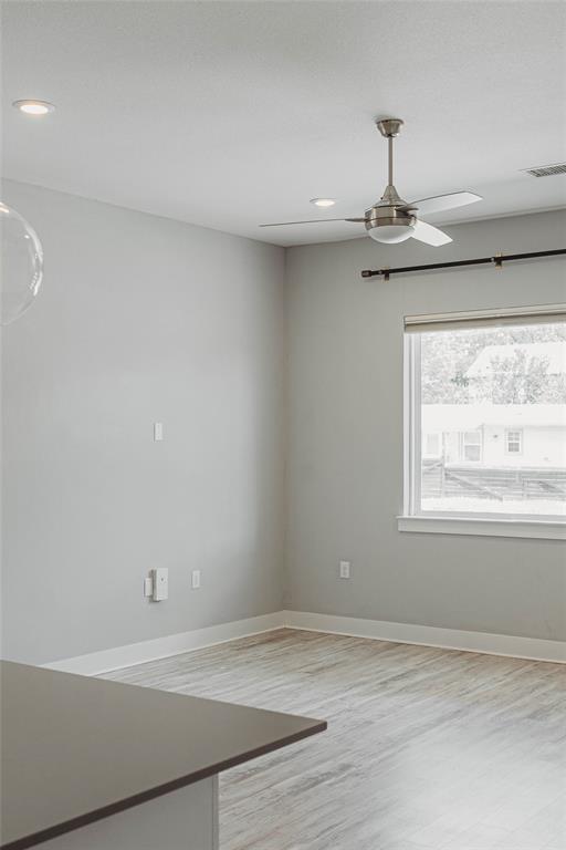 Foto del edificio - 6813 Porter St