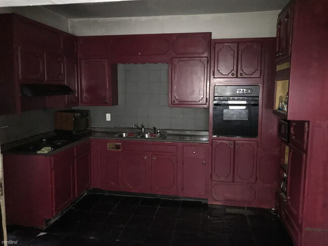 Foto del edificio - 4 br, 1 bath House - 4037 43rd Ave N