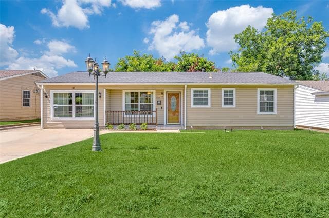 Primary Photo - 4537 Bridle Wood Dr