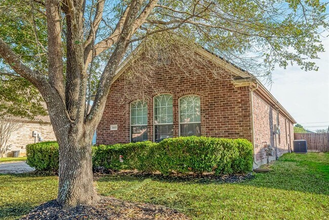 Building Photo - 3323 Chadington Ln