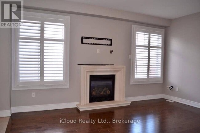 Building Photo - 43 Merrickville Way