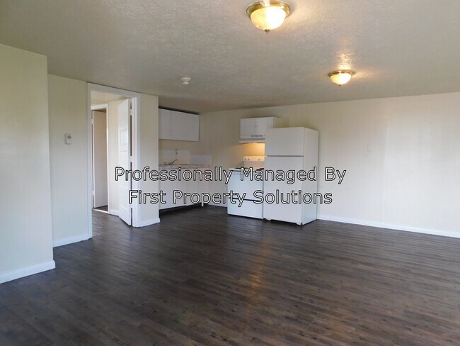 Foto del edificio - 345 Prosperity Rd