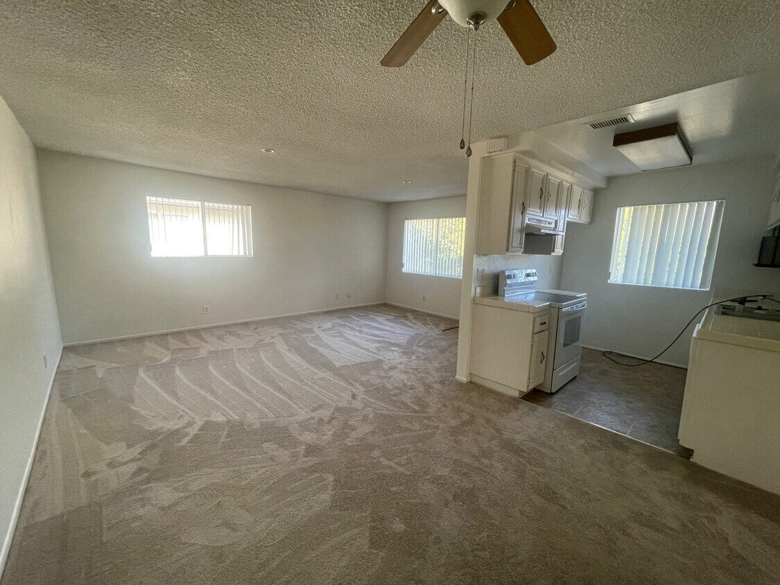Foto principal - 2070 Avenida Placida