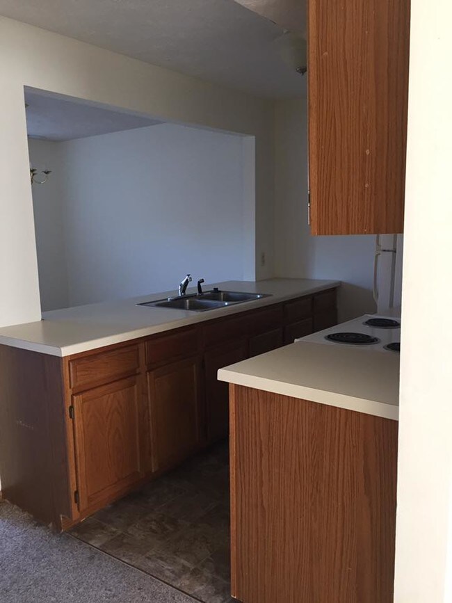 Building Photo - 103 Professional Dr