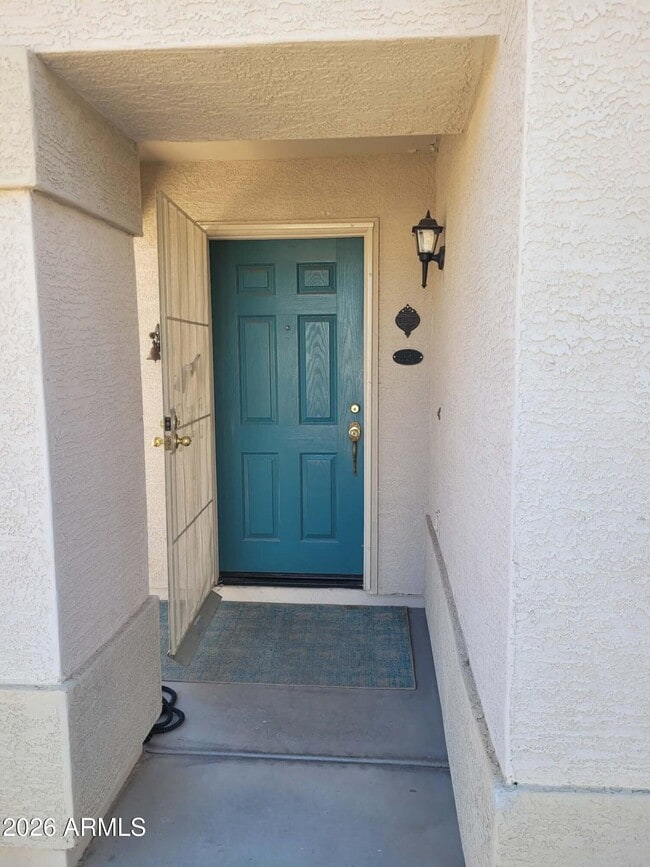 Building Photo - 15733 W Watson Ln