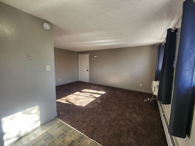 Foto del edificio - 1941 Clinton St