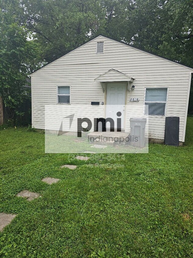 Photo - 2818 N Dearborn St