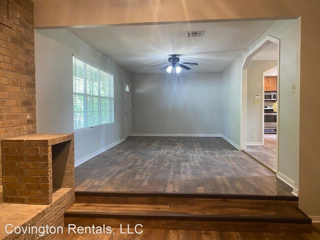 Foto del edificio - 3 br, 2 bath House - 820 Lake Road