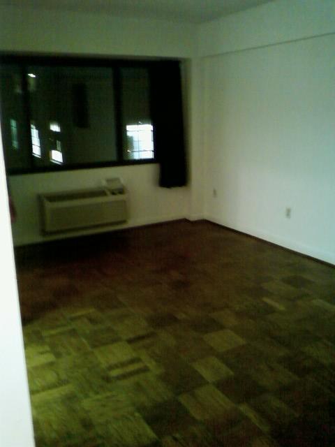 Foto del edificio - 2141 I St NW