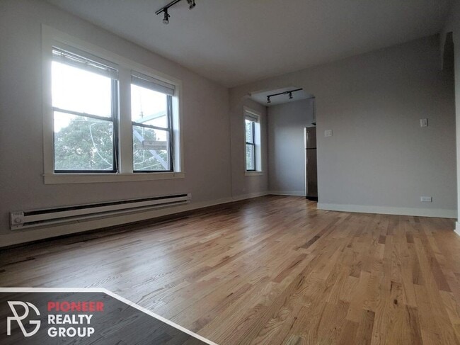 Building Photo - 2420 N Kedzie Blvd