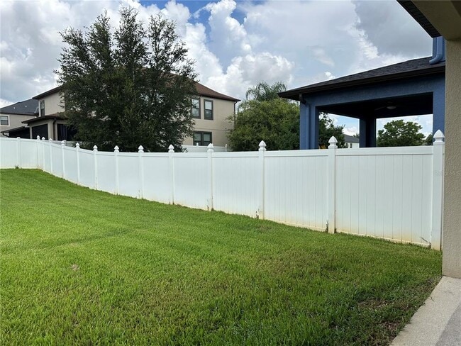 Building Photo - 7560 Bluejack Oak Dr