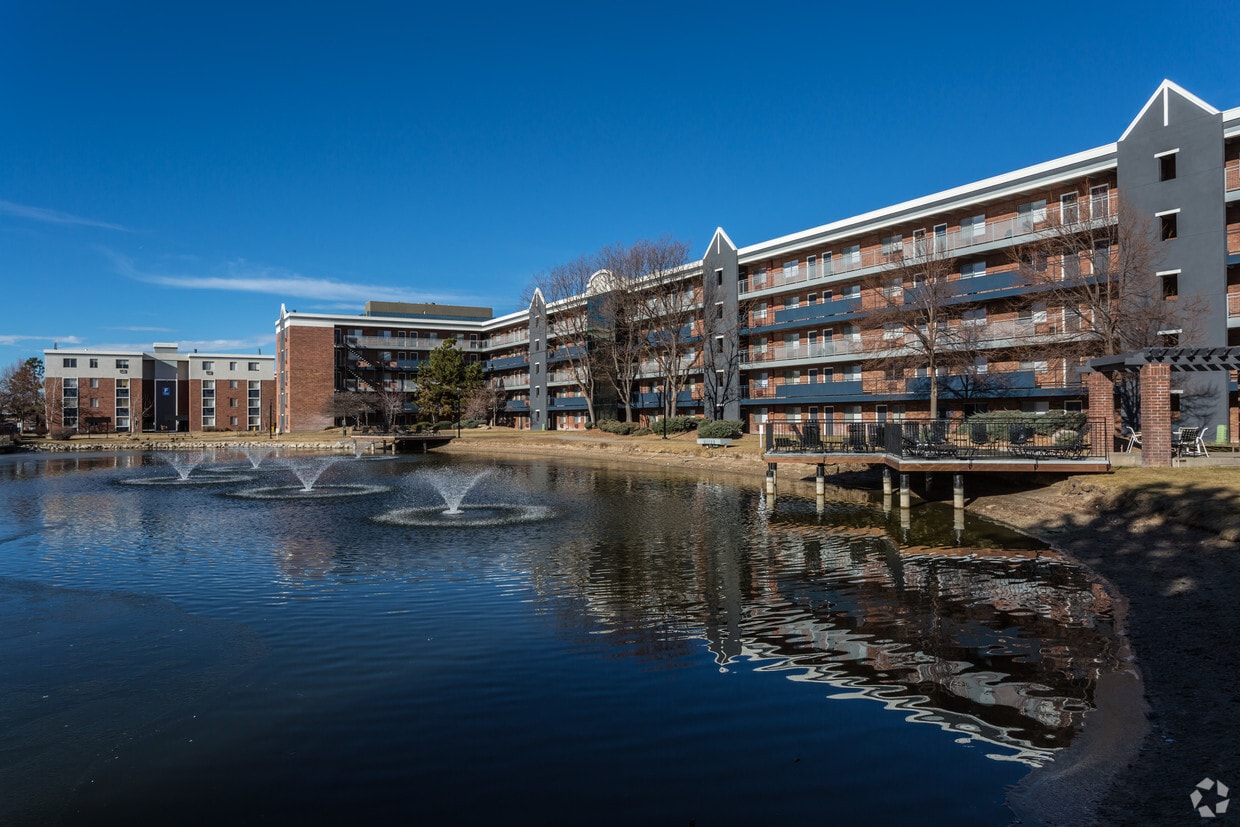Photo - Esprit Cherry Creek