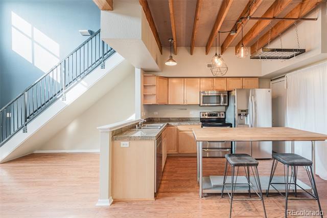 Foto del edificio - 3295 Blake St