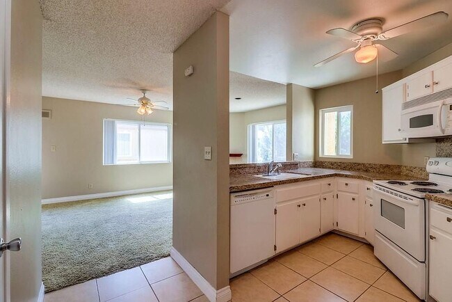 Foto del edificio - 1-Bedroom, 1-Bathroom Apartment for Rent –...
