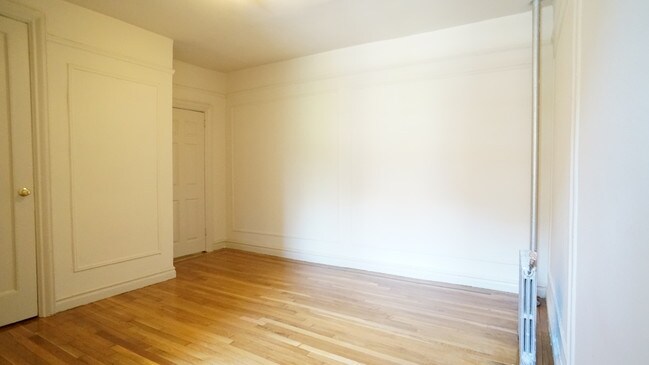 Foto del edificio - 1001 Walton Ave