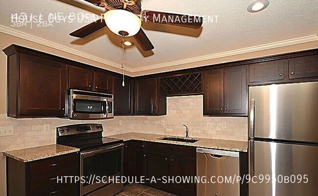 Building Photo - 4311 NE 83rd St