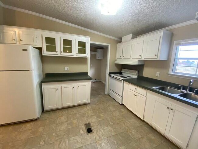 Foto del edificio - 6508 Riley Hill Rd
