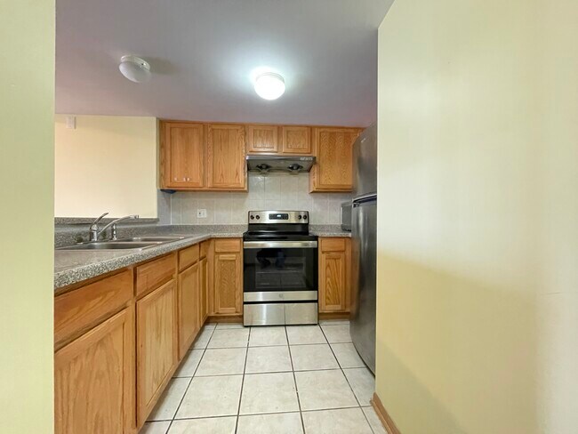Foto del edificio - 1828 S Wentworth Ave