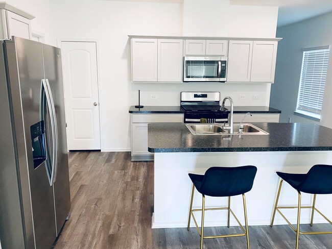 Foto del edificio - 5938 Cypresswood Heights Dr
