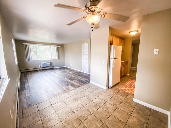Building Photo - Southview Apartments
