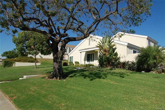 Foto del edificio - 23503 Twin Spring Ln