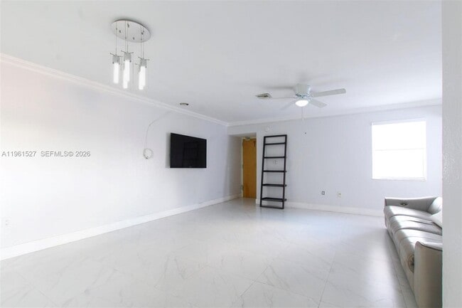 Building Photo - 49 Majorca Ave