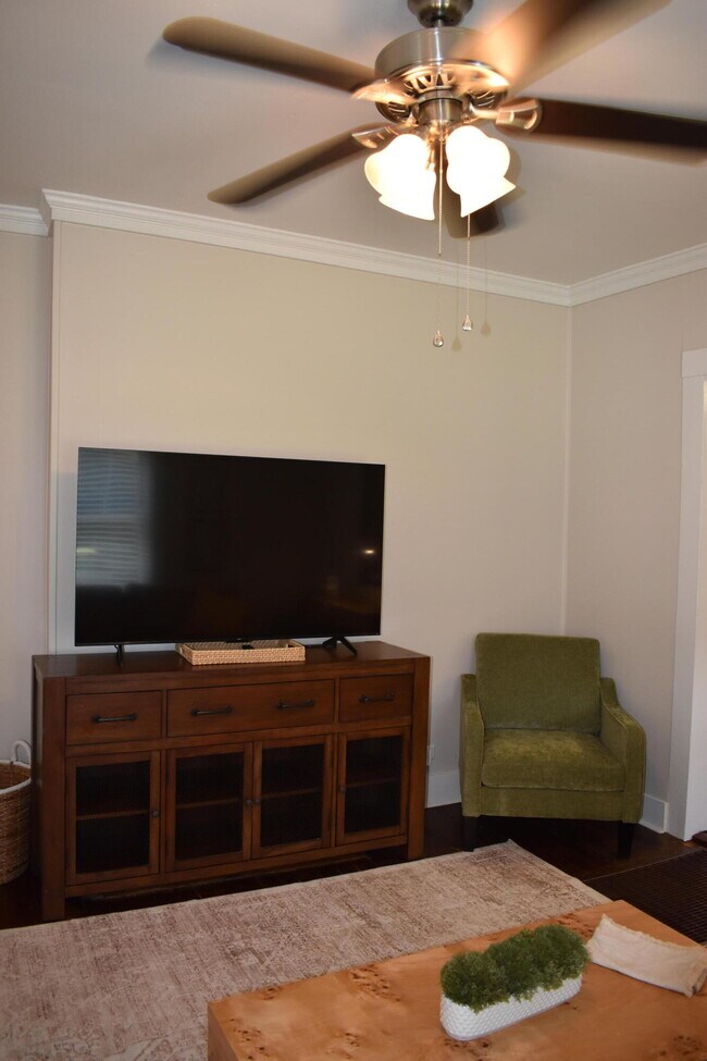 Foto del edificio - 324 Milledge Rd