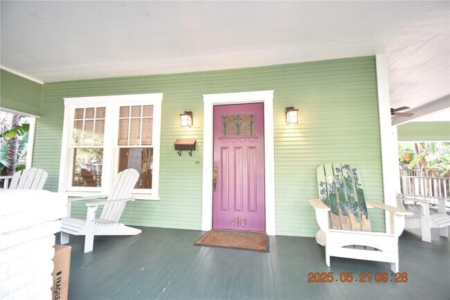 Foto del edificio - 810 S Packwood Ave