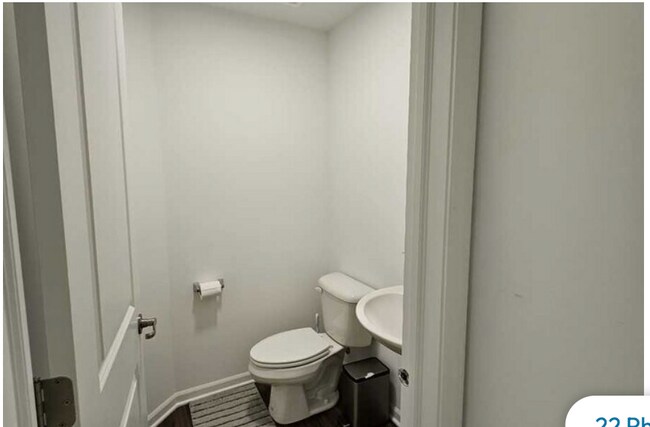 Powder Room in Main Level - 516 Wolverine Dr