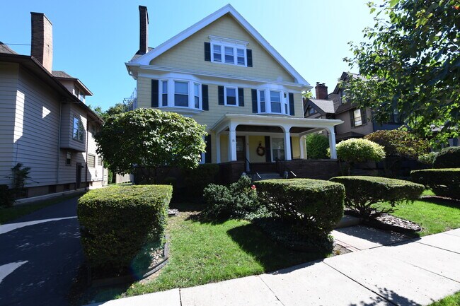 Foto del edificio - 15 Vick Park A