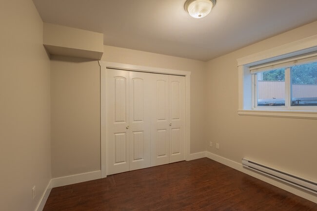 Building Photo - 14843-14863 63 Ave