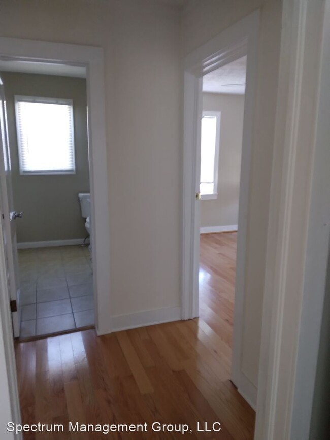 Building Photo - 2 br, 1 bath House - 661 Cypress Street