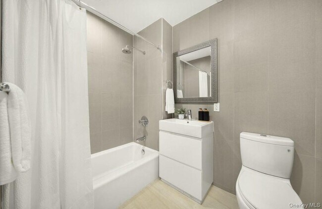 Foto del edificio - 14-50 110th St