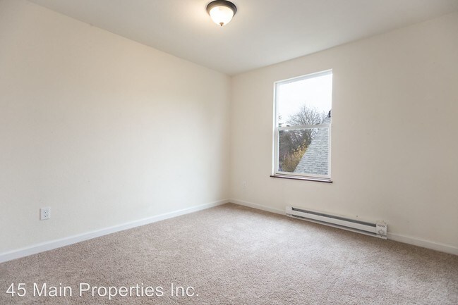 Building Photo - 5123 NE Killingsworth St