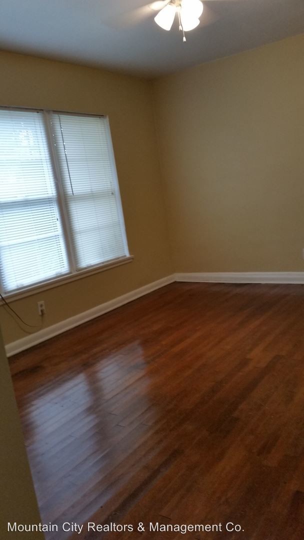 Building Photo - 1 br, 1 bath Apartment - 948  James Blvd