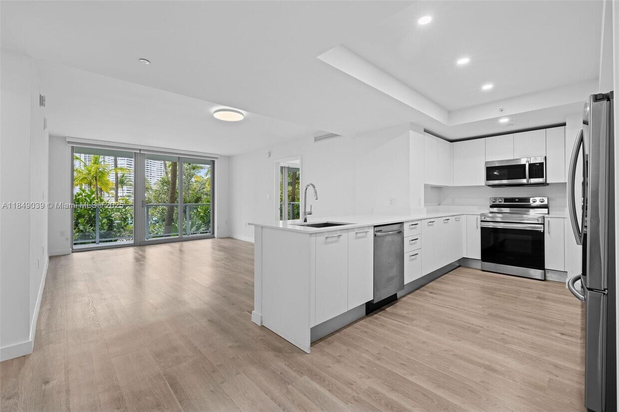 Foto principal - 1500 Bay Rd