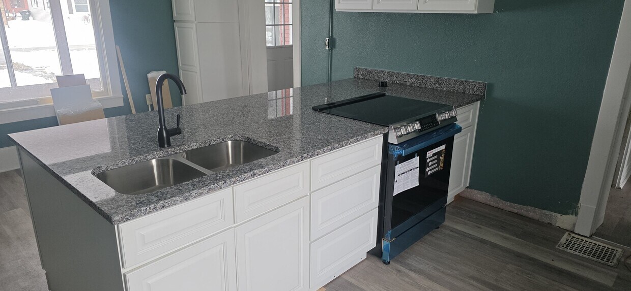 Foto del edificio - 402 N Washington St