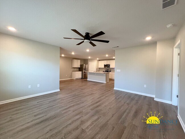 Foto del edificio - Gorgeous 4 Bedroom Home in Crestview!