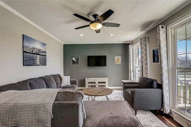 Photo - 1511 Stewarts Ferry Pike House